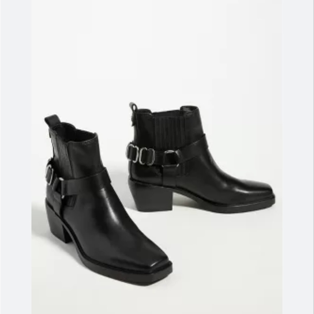 FINAL SALE-SAM EDELMAN- Bellamie Bootie- Size 7M - Picture 2 of 13
